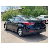 2015 HYUNDAI ELANTRA SE *92k Miles* (NO RESERVE)