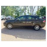 2010 FORD FOCUS SE *128k Miles | No Accidents Reported* (NO RESERVE)