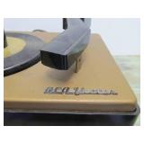Vintage RCA VICTOR Model 45-J-2 Record Player