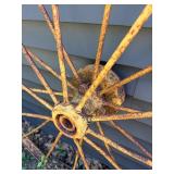 Antique Iron Wagon Wheel - Yellow - 53'