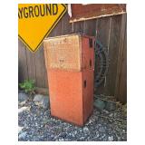 Vintage Metal TEXACO Gas Pump Cabinet