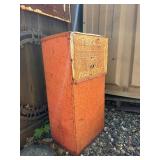 Vintage Metal TEXACO Gas Pump Cabinet