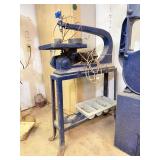 Working Heavy Duty Industrial DELTA Band Saw