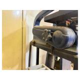 Working Heavy Duty Industrial DELTA Band Saw