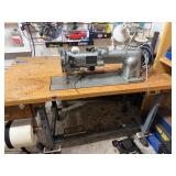 Working Heavy Duty SINGER Industrial Sewing Machine