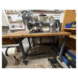 Working Heavy Duty SINGER Industrial Sewing Machine