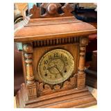 LARGE Lot of Vintage & Antique Mantel & other Clocks