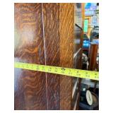 Very Nice Tiger Oak Cabinet w/Shelves