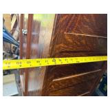 Very Nice Tiger Oak Cabinet w/Shelves