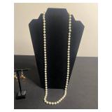 VTG Jewelry & Watches Mixed Lot - Pearl Like Necklace, 3 Watches &  - watches untested