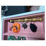 925 Turtle Pin & Costume Jewelry Pins & Brooches Mixed Lot - drawer not inc
