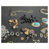 Jewelry Making Beads, Charms & Findings Mixed Lot