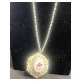 Cool VTG Egyptian Pendant on Gold Tone Chain & Costume Jewelry Necklace & Brooch Mixed Lot (4 Pieces)