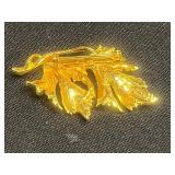 Costume Jewelry Brooch & Charm Mixed Lot - DuBarry & Alamo Cuff Links