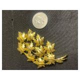 VTG Brooch & Mosaic Pin Mixed Lot (Lot of 3)