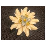 VTG Floral Brooches Costume Jewelry (Lot of 4) - one D. vonFurstenburg