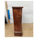 Antique Wood Mantel Shelf Clock Roman Dial Pendulum Approx. 11in