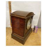 Seth Thomas Adamantine Mantel Clock Chiming Shelf Clock See Photos