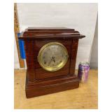 Seth Thomas Sonora Chime Mantel Clock No. 495 Approx. 13in Tall