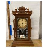 Seth Thomas Victorian Style Mantel Clock Wood Case Roman Dial