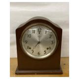 Gilbert 1807 Mantel Clock Vintage Wood Case Mechanical Shelf Clock