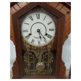 Antique Cottage Style Kitchen Mantel Clock Pendulum Key Wind Wood