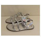 CAT & JACK KIDS SANDALS SIZE 5 SILVER