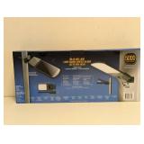 SOL R BRIGHT SOLAR AREA LIGHT 5000 LUMENS