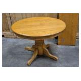 round dining table