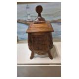 painting and wooden customized urn