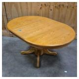 round dining table