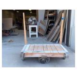Nutting Lineberry Cart