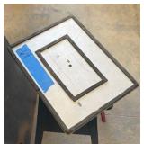 Vacuum hold down table