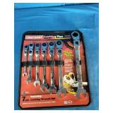 Craftsman 7-piece SAE locking flex-head ratcheting wrench set featuring 'Made in USA' branding.
