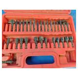 Mac Tools 52-piece 1/4' Hex Quick-Disconnect Drill Bit and Driver Set