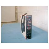 JBL Live 675NC Wireless True Adaptive Noise-Cancelling On-Ear Headphones - in Original Box
