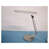 Intertek HD1310A Office / Desk Lamp with Multiple Light Setting and Adjustments