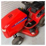 Simplicity Regent riding lawn tractor mower