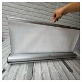 retractable banner with case