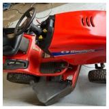 Simplicity Regent riding lawn tractor mower