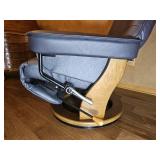 Gray BenchMaster Reclining Lounge Chair
