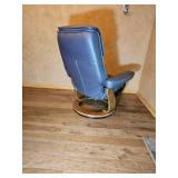 Gray BenchMaster Reclining Lounge Chair