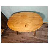 Lexington Oval Wood Lamp Table