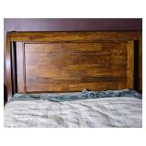 Dick Idol Rustic Wood Sleigh Bed