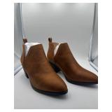 Brand New -  women’s collection journey boots size 8
