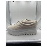 Brand New - Columbia Snowtrot Unwind Womens Size 11 white