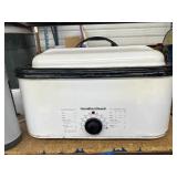 Large Lot of Kitchen Items - and  More  - Hamilton Beach