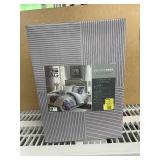Brand New - Comforter & Sheet Set - Full Size
