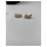Beautiful Costume Jewelry Earrings - Woman's Earrings