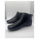 Brand New - Black Easy Spirit boots womens size 8.5